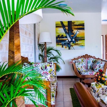 Lotfa Resort Diani Diani Beach Eksteriør billede